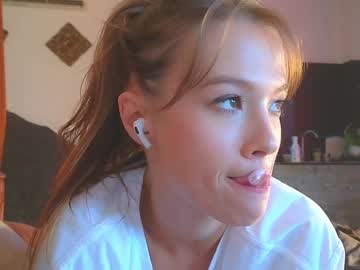 Watch DemiDee live webcam DemiDee live webcam