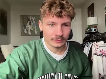 ChadTitan live webcam