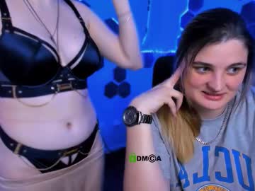 you can call me Foxy🦊 live webcam