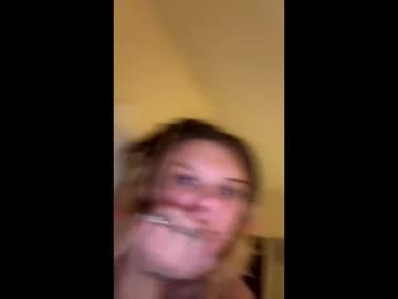 GHOSTBABIE live webcam