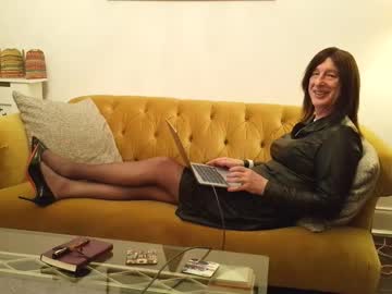 Irena Adler live webcam