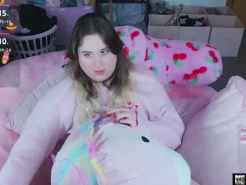 Lil Alison Heart live webcam