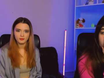 Luna🎀 live webcam