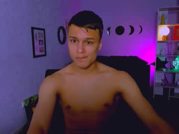 Watch Sam live webcam Sam live webcam