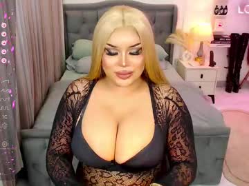Watch Kyla Yung live webcam Kyla Yung live webcam