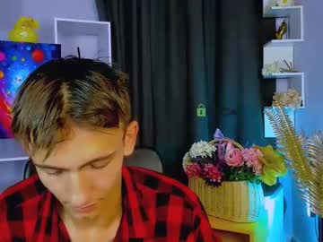 Watch Tobi live webcam Tobi live webcam