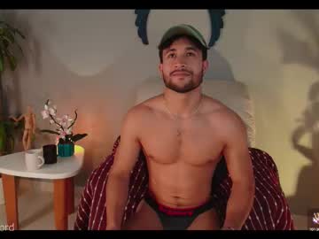 Watch Valentino live webcam Valentino live webcam