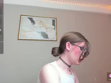 Mikaella - Mika live webcam